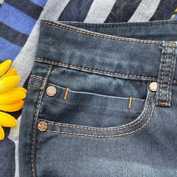 Liverpool Jeans Company Dark Blue Straight Leg Jeans - Picture 13 of 13